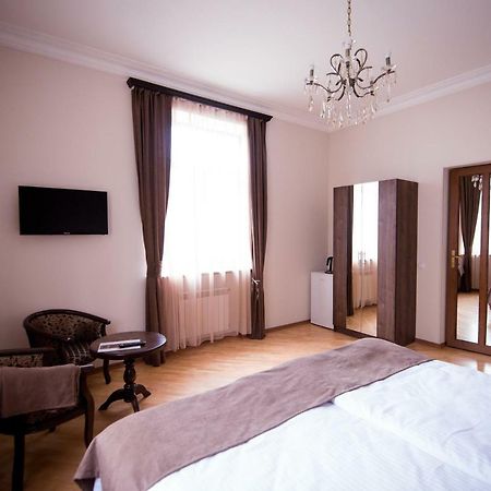 Royal Palace Hotel Vanadzor Eksteriør bilde